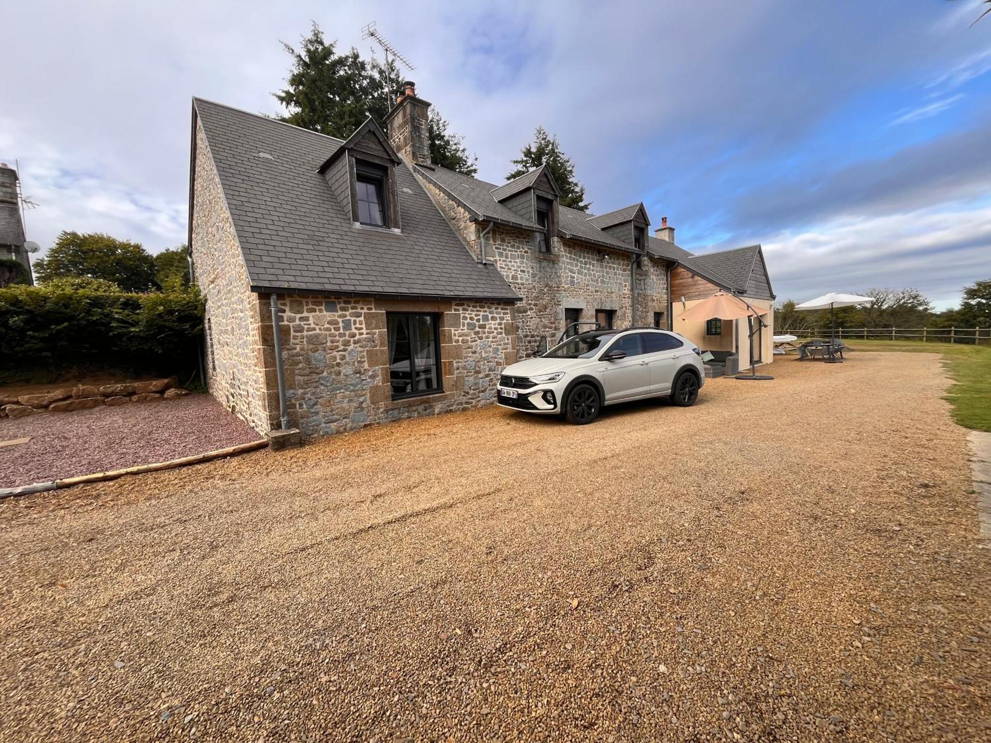 Вілла Madelaine Ranch, Nouvelle Piscine 2025 Le Gast Екстер'єр фото